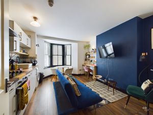 Living Room- click for photo gallery